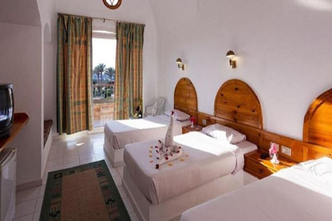 Pensee Royal Garden Beach Resort El Qoseir Esterno foto