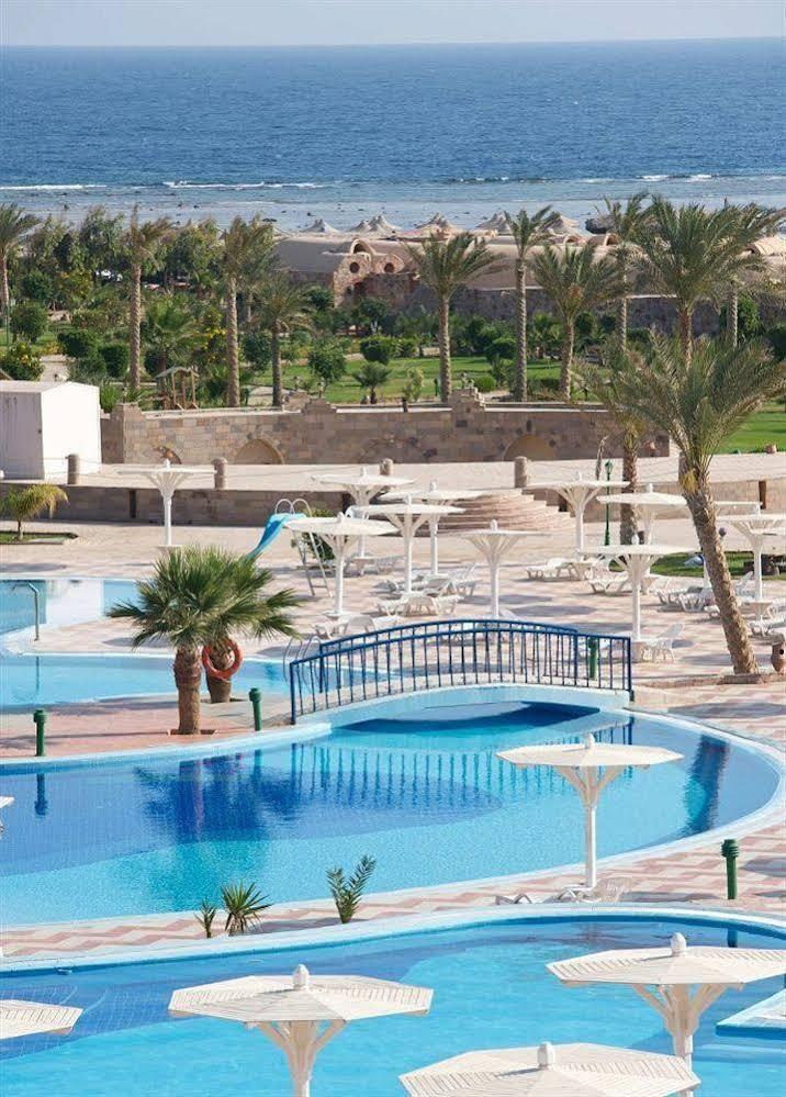 Pensee Royal Garden Beach Resort El Qoseir Esterno foto