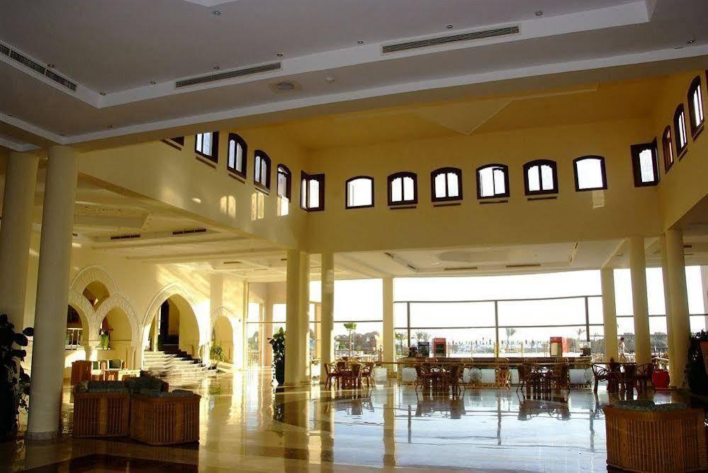 Pensee Royal Garden Beach Resort El Qoseir Esterno foto