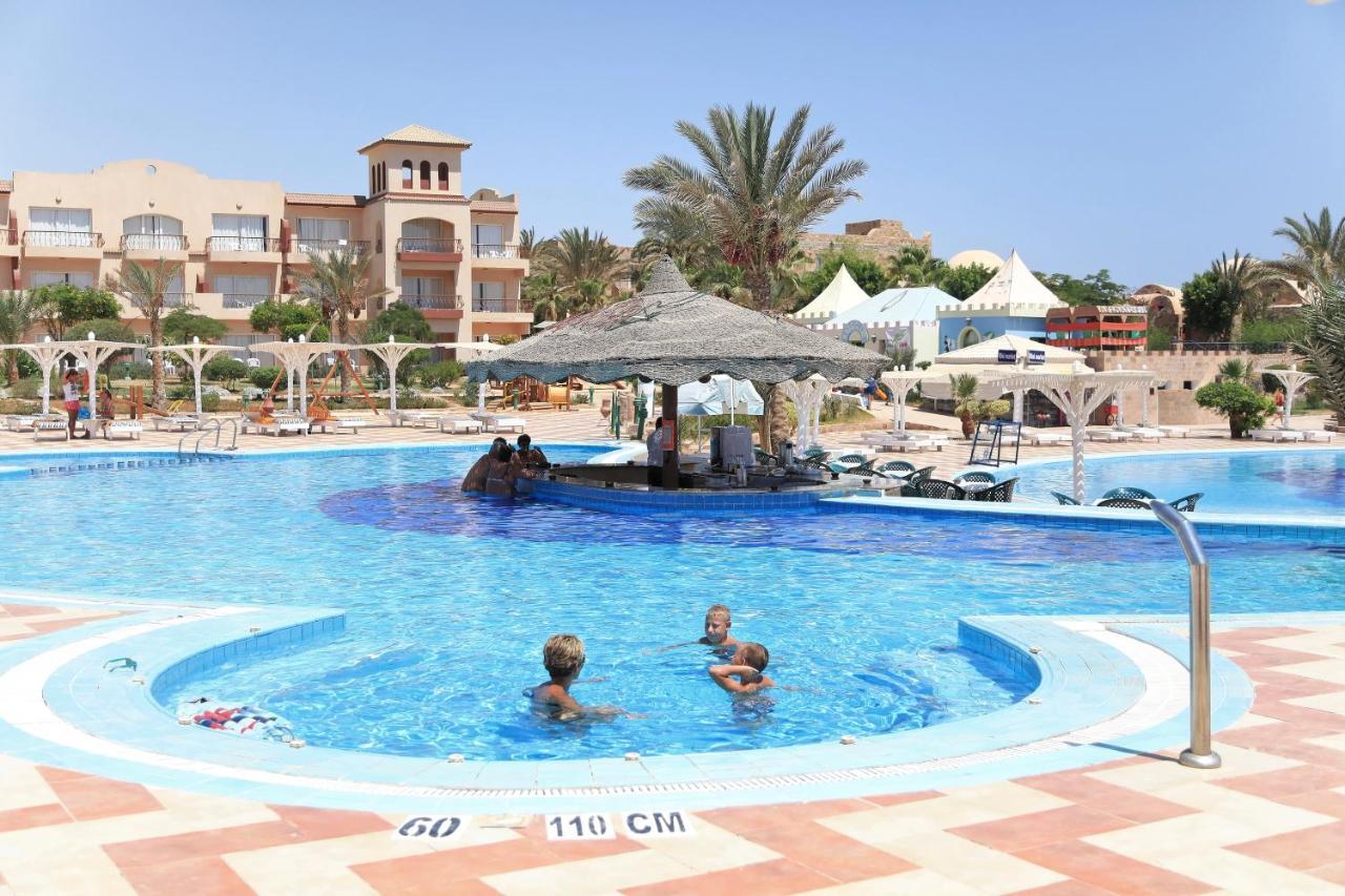 Pensee Royal Garden Beach Resort El Qoseir Esterno foto