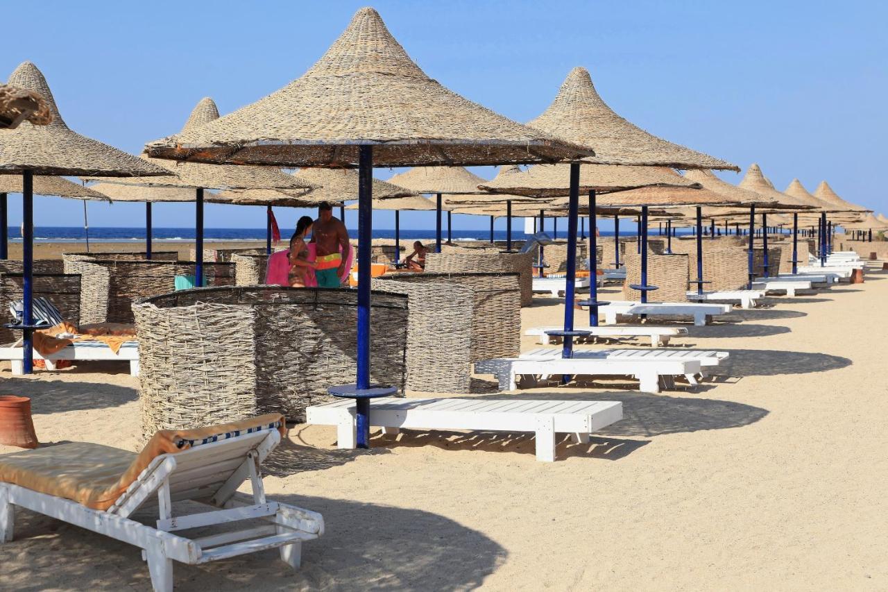 Pensee Royal Garden Beach Resort El Qoseir Esterno foto