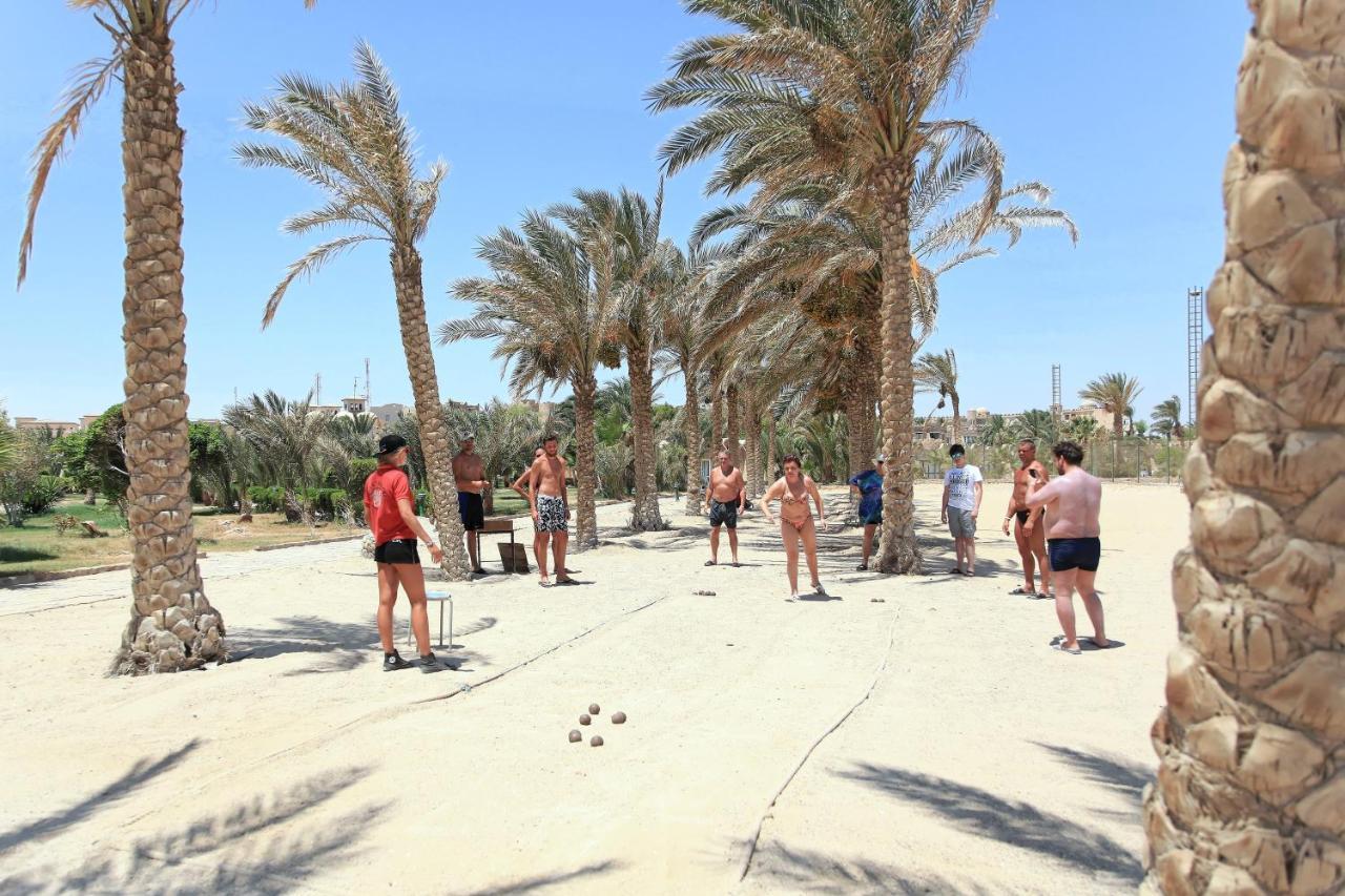 Pensee Royal Garden Beach Resort El Qoseir Esterno foto