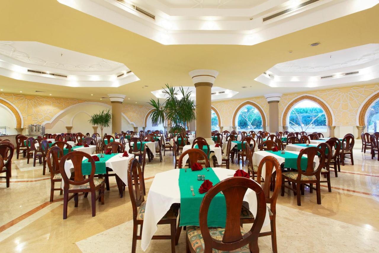 Pensee Royal Garden Beach Resort El Qoseir Esterno foto