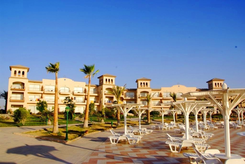 Pensee Royal Garden Beach Resort El Qoseir Esterno foto