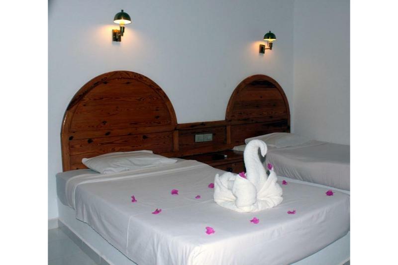 Pensee Royal Garden Beach Resort El Qoseir Esterno foto